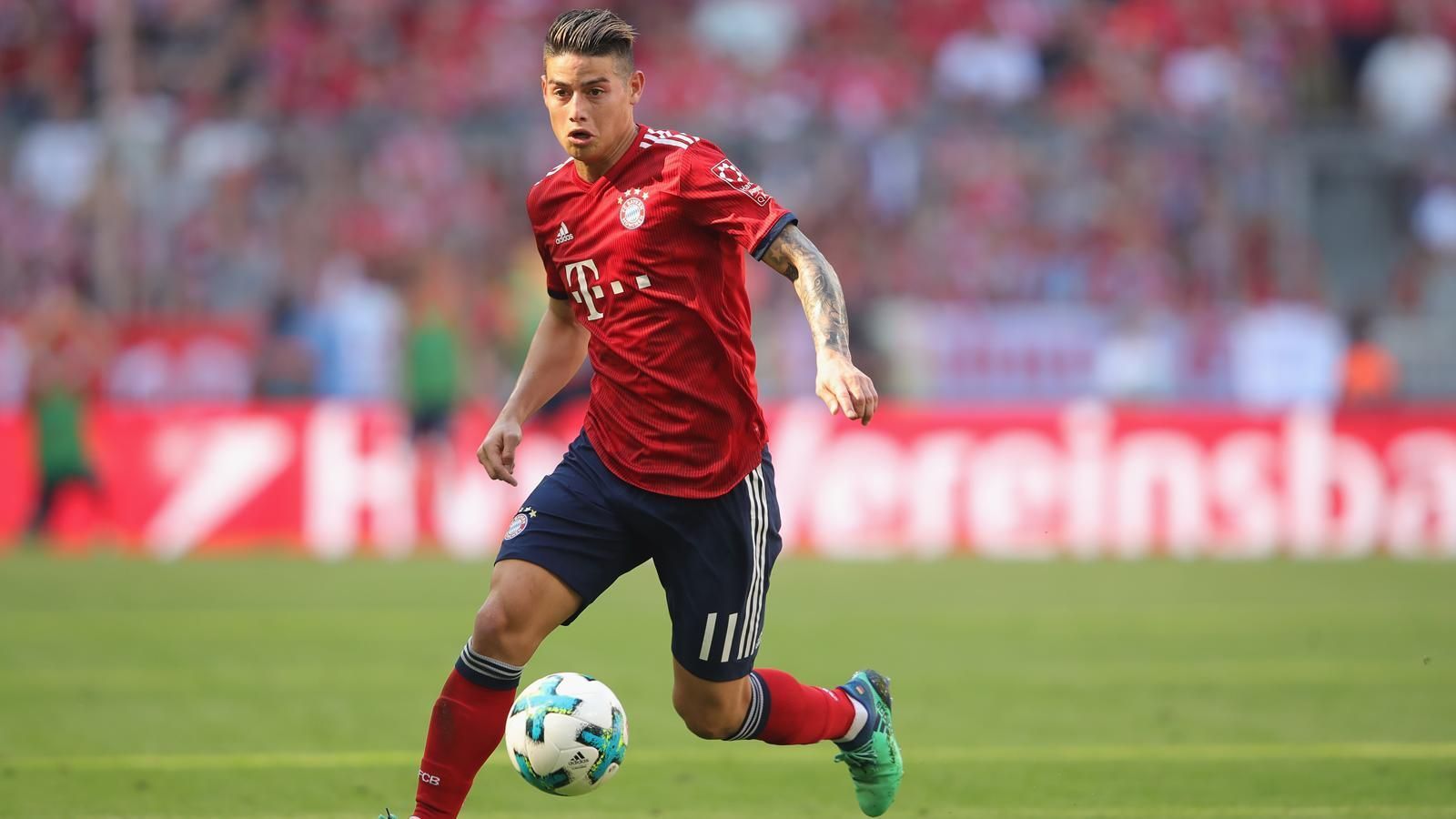 
                <strong>James Rodriguez (Verdacht der Steuerhinterziehung)</strong><br>
                James Rodriguez soll offenbar Ärger mit dem spanischen Gesetz haben! Nach Informationen der "El Mundo" wurde der Mittelfeldspieler des FC Bayern München wegen Steuerhinterziehung während seiner Zeit bei Real Madrid zu einer Nachzahlung in Höhe von 11,65 Millionen Euro verurteilt. 
              