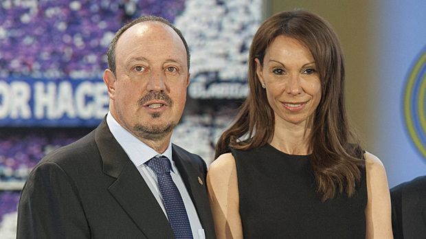 
                <strong>Rafael und Montserrat Benitez</strong><br>
                Montserrat Seara Benitez ist die Ehefrau von Rafael Benitez. Als dieser seine Stelle bei Real Madrid antrat, kritisierte die Frau des Trainers Vorgänger Jose Mourinho mit deutlichen Worten.
              