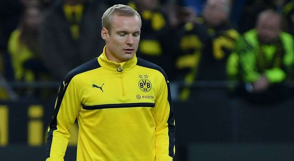 
                <strong>Sebastian Rode</strong><br>
                Sebastian Rode: Kam ganz kurz vor dem Ende auf das Spielfeld und konnte in der geringen Zeit nicht mehr entscheidend in das Spielgeschehen eingreifen. ran-Note: ohne Bewertung
              