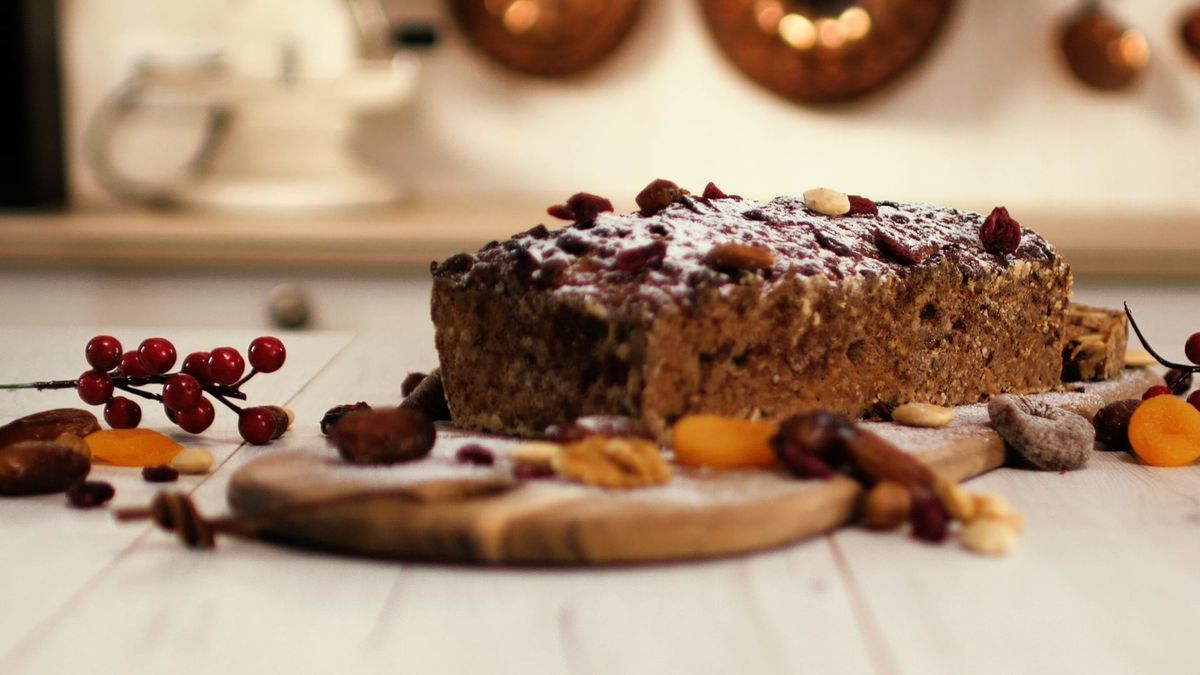 Früchtebrot mit Nüssen