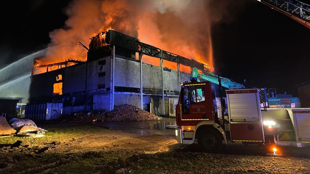 Brand einer Turnhalle in Tostedt