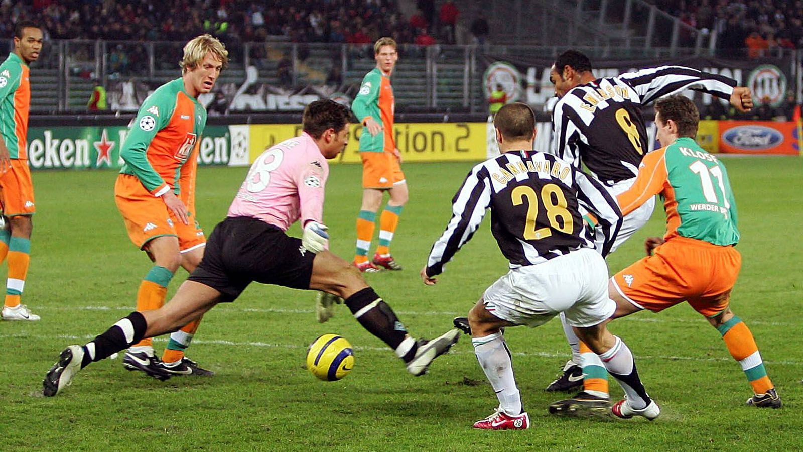 
                <strong>Tim Wiese (Werder Bremen) </strong><br>
                7. März 2006: CL-Achtelfinale Juventus Turin – Werder Bremen (2:1)Mit einem fatalen Patzer besiegelte Bremen-Keeper Tim Wiese das Aus der Hanseaten in der Champions League. Nach dem 3:2-Heimsieg gegen Juventus Turin und dem zwischenzeitlichen 1:1 in Turin sah alles nach einem Weiterkommen der Bremer aus. Doch dann kam die 88. Minute und der böse Patzer von Tim Wiese. Kurz vor Schluss fing Wiese einen harmlosen Ball, die Situation schien geklärt, doch dann….
              