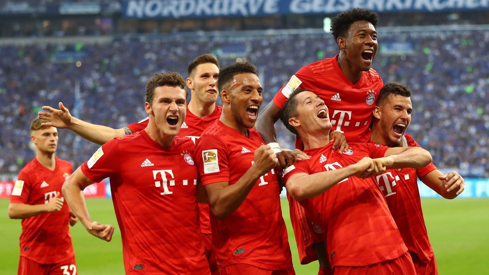 
                <strong>Bayern besiegt harmlose Schalker: Die Einzelkritik zum Topspiel</strong><br>
                In einer ereignisarmen Partie setzt sich der FC Bayern München gegen ideenlose Schalker mit 3:0 durch. Lucas Hernandez startet erstmals, zwei Neuzugänge feiern ihr Debüt. Die Einzelkritik zum Auftritt der Münchner.
              