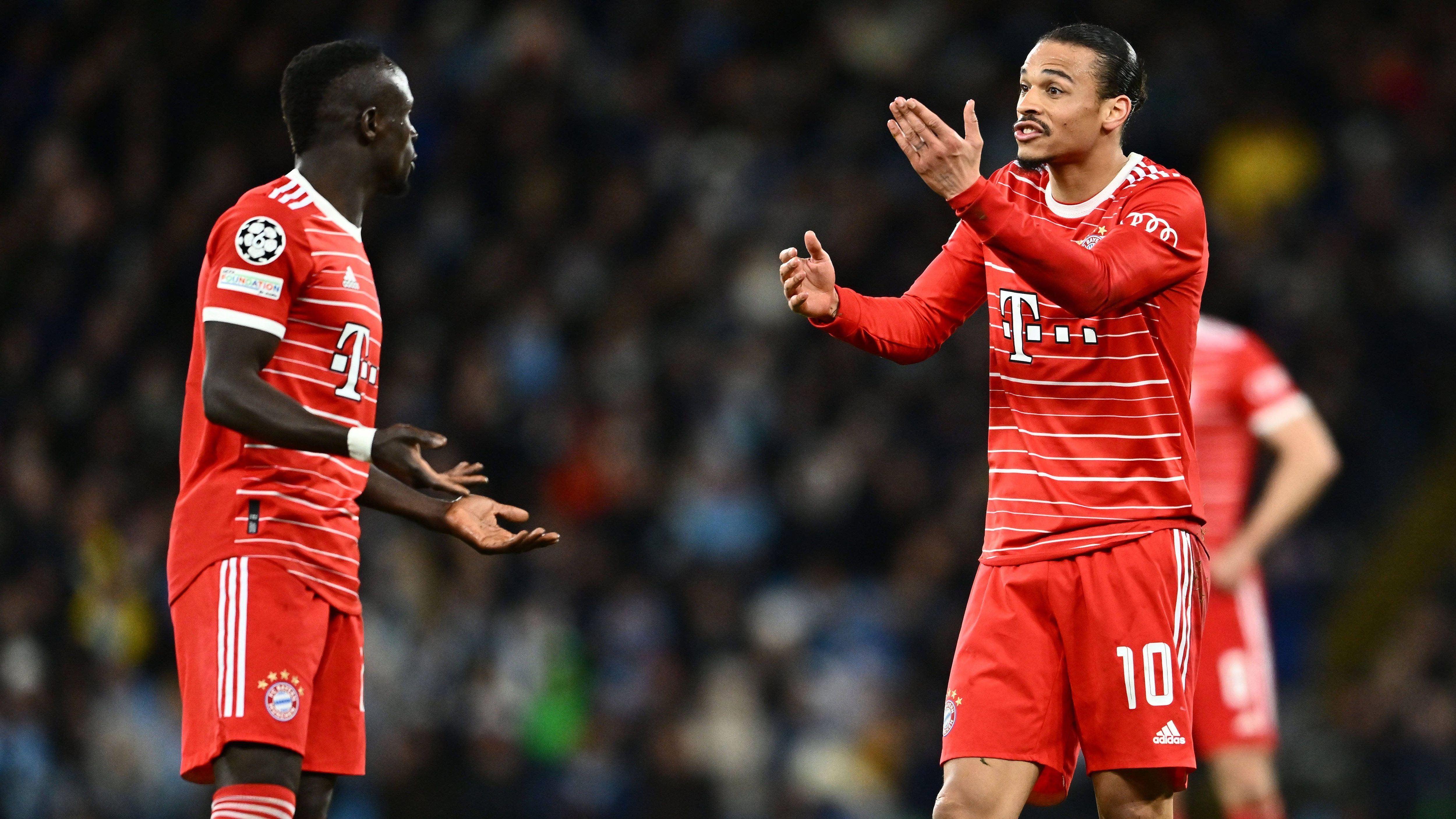 
                <strong>Die Gründe für Sadio Manes Bayern-Albtraum</strong><br>
                Sadio Mane droht, einer der größten Transferflops des FC Bayern München zu werden. Nach dem Prügel-Eklat mit Leroy Sane wurde er für ein Spiel suspendiert. Mane steht ohnehin bereits heftig in der Kritik.
              