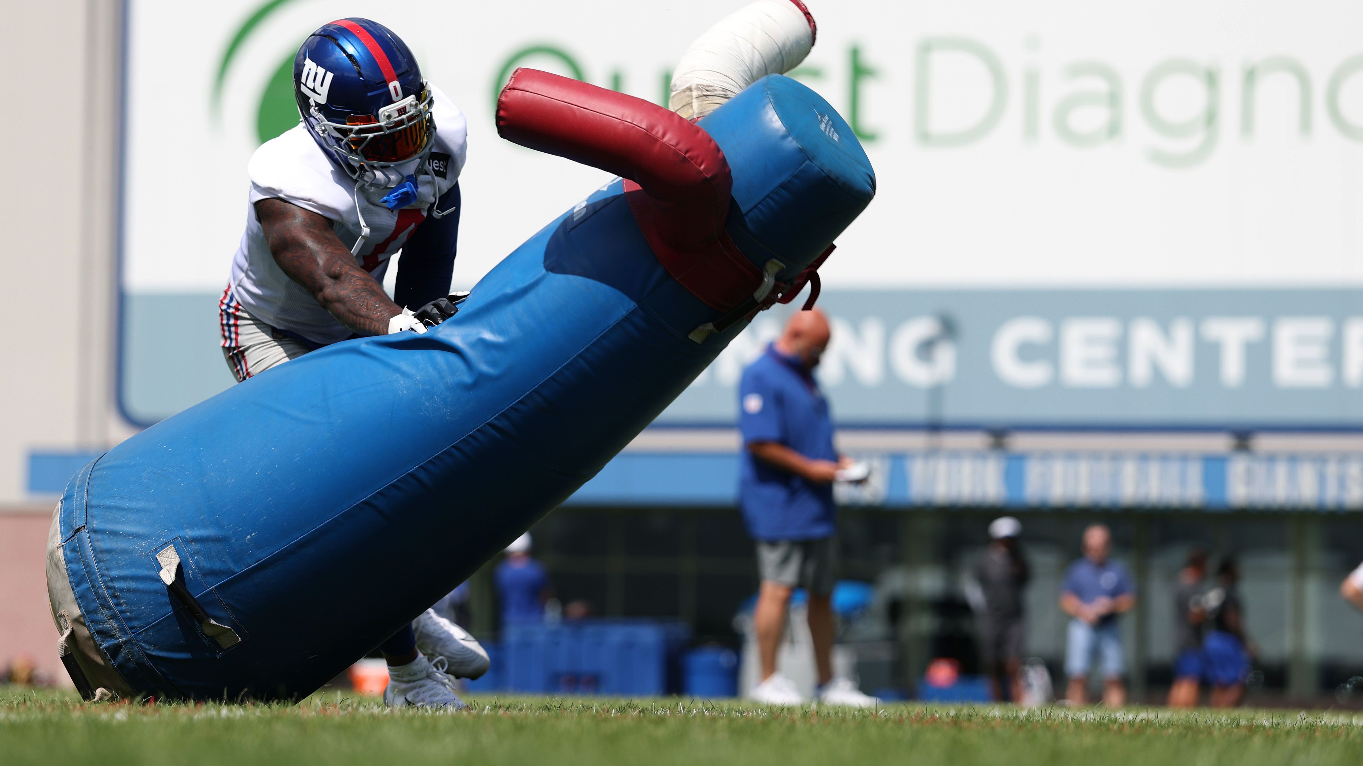 <strong>15. Platz - geteilt:</strong> Brian Burns (New York Giants)<br><strong>Overall-Rating:</strong> 86