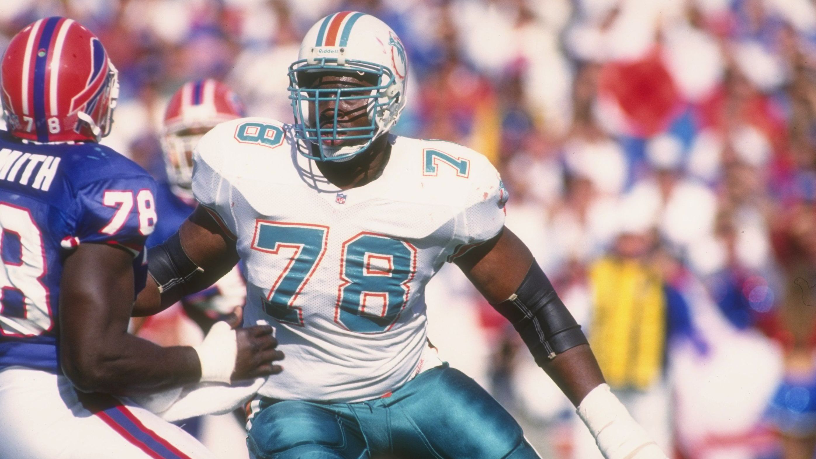 <strong>Richmond Webb</strong><br>- Position: Offensive Tackle<br>- Teams: Miami Dolphins (1990 - 2000), Cincinnati Bengals (2001 - 2002)<br>- Größte Erfolge: 2x First-team All-Pro, 2x Second-team All-Pro, 7x Pro Bowl