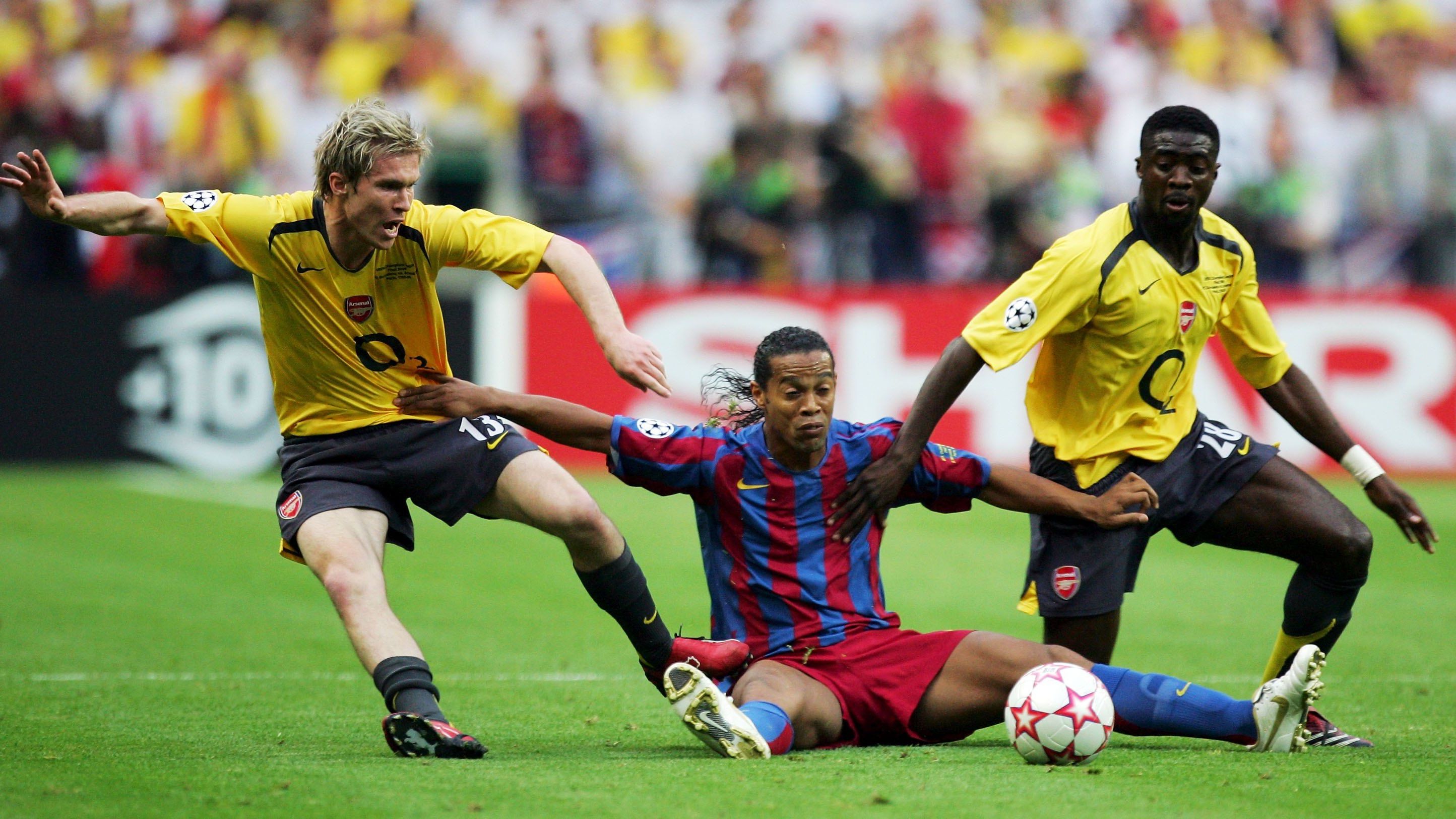 <strong>Saison 2005/06<br></strong>Für das Finale in Paris wurden die Sterne rot.