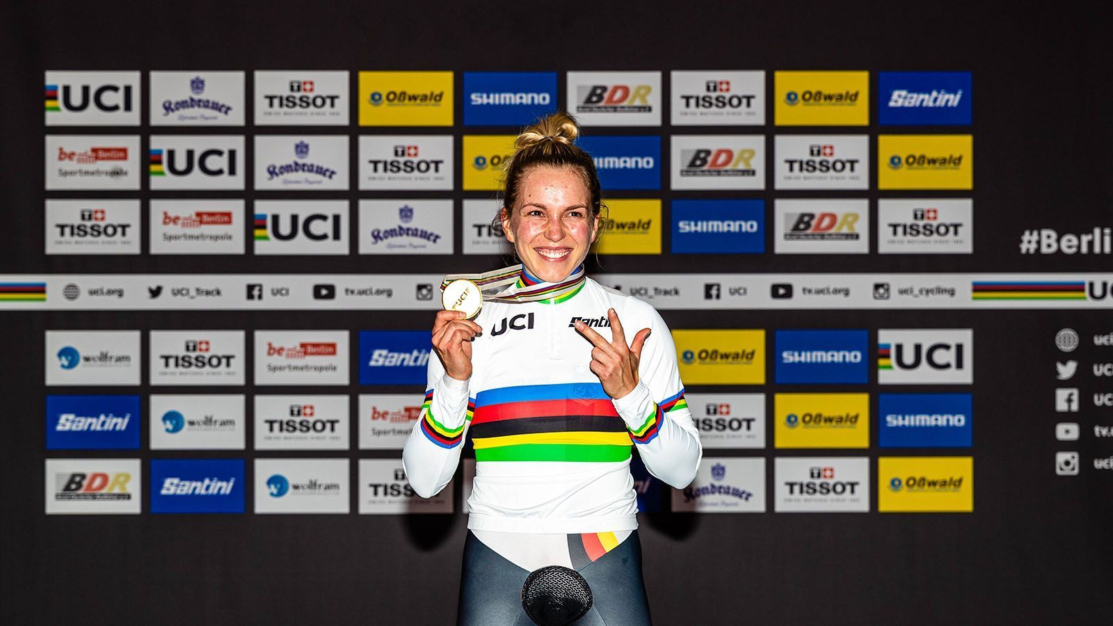 
                <strong>Emma Hinze (Rad)</strong><br>
                Die Dreifach-Weltmeisterin möchte auch in Tokio für Medaillenglanz auf der Bahn sorgen und ist im Oval wohl die größte deutsche Edelmetall-Hoffnung.
              