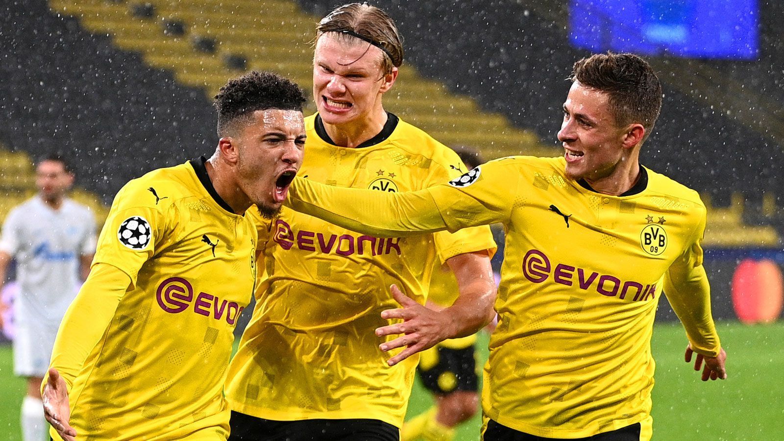 
                <strong>Dortmund quält sich zum Sieg: BVB in der Einzelkritik</strong><br>
                Das war mühevoll: Borussia Dortmund hat sich am zweiten Spieltag der Champions League zu einem 2:0-Sieg gegen Zenit St. Petersburg gezittert. ran.de benotet den BVB.
              