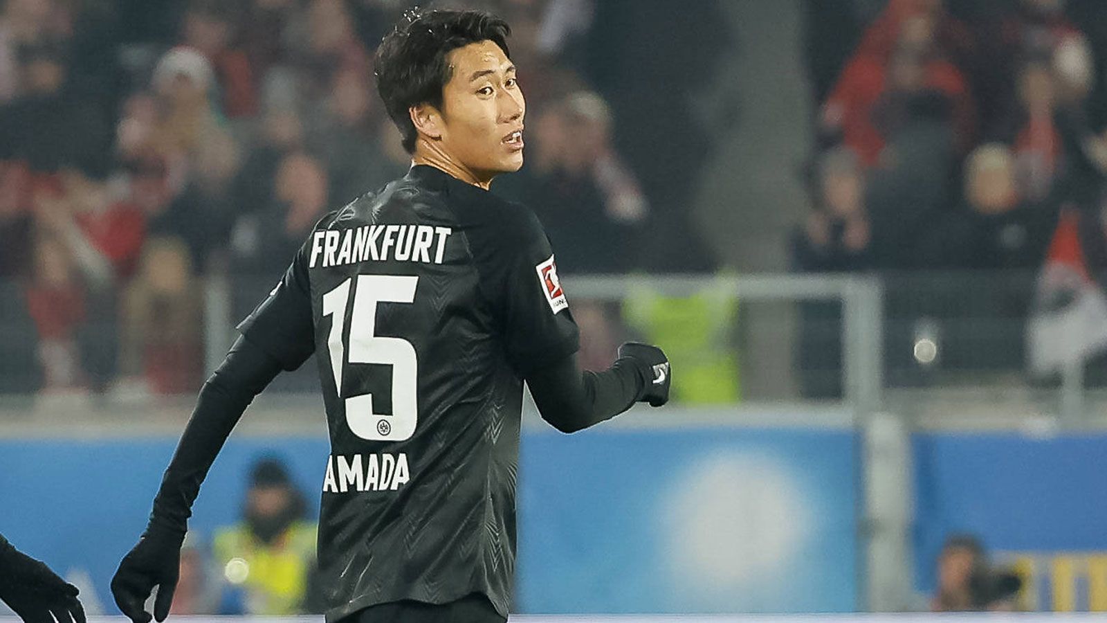 
                <strong>Daichi Kamada (Eintracht Frankfurt)</strong><br>
                In der 64. Minute für Rode eingewechselt. Setzt sofort Akzente und verleiht dem Frankfurter Offensivspiel mehr Gefahr. Bereitet Kolo Muanis Ausgleichstreffer vor. ran-Note: 2
              