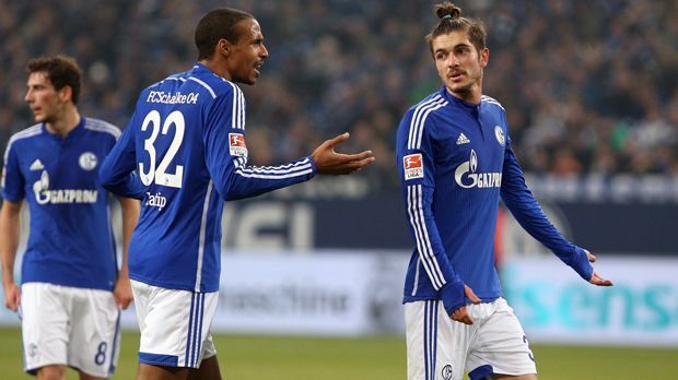 
                <strong>FC Schalke - sechs auslaufende Verträge</strong><br>
                FC Schalke - sechs auslaufende Verträge: Joel Matip, Roman Neustädter, Michael Gspurning, Sascha Riether, Pierre-Emile Hojbjerg (Leihe beendet), Younes Belhanda (Leihe beendet).
              