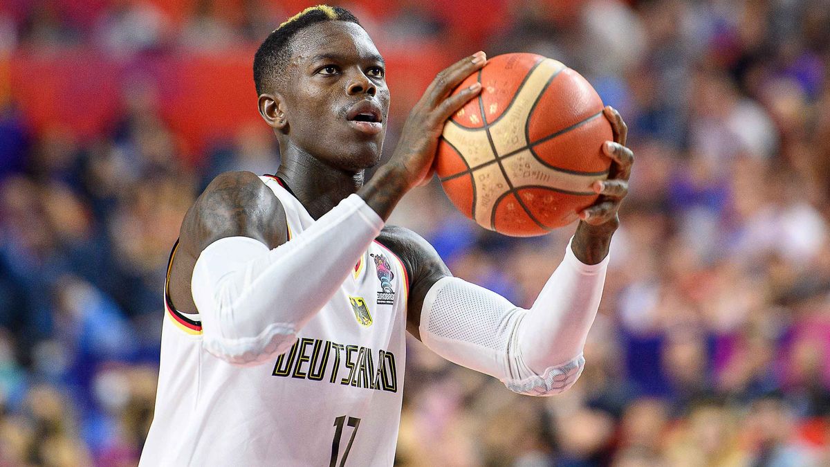 Kapitän der deutschen Basketballer: Dennis Schröder