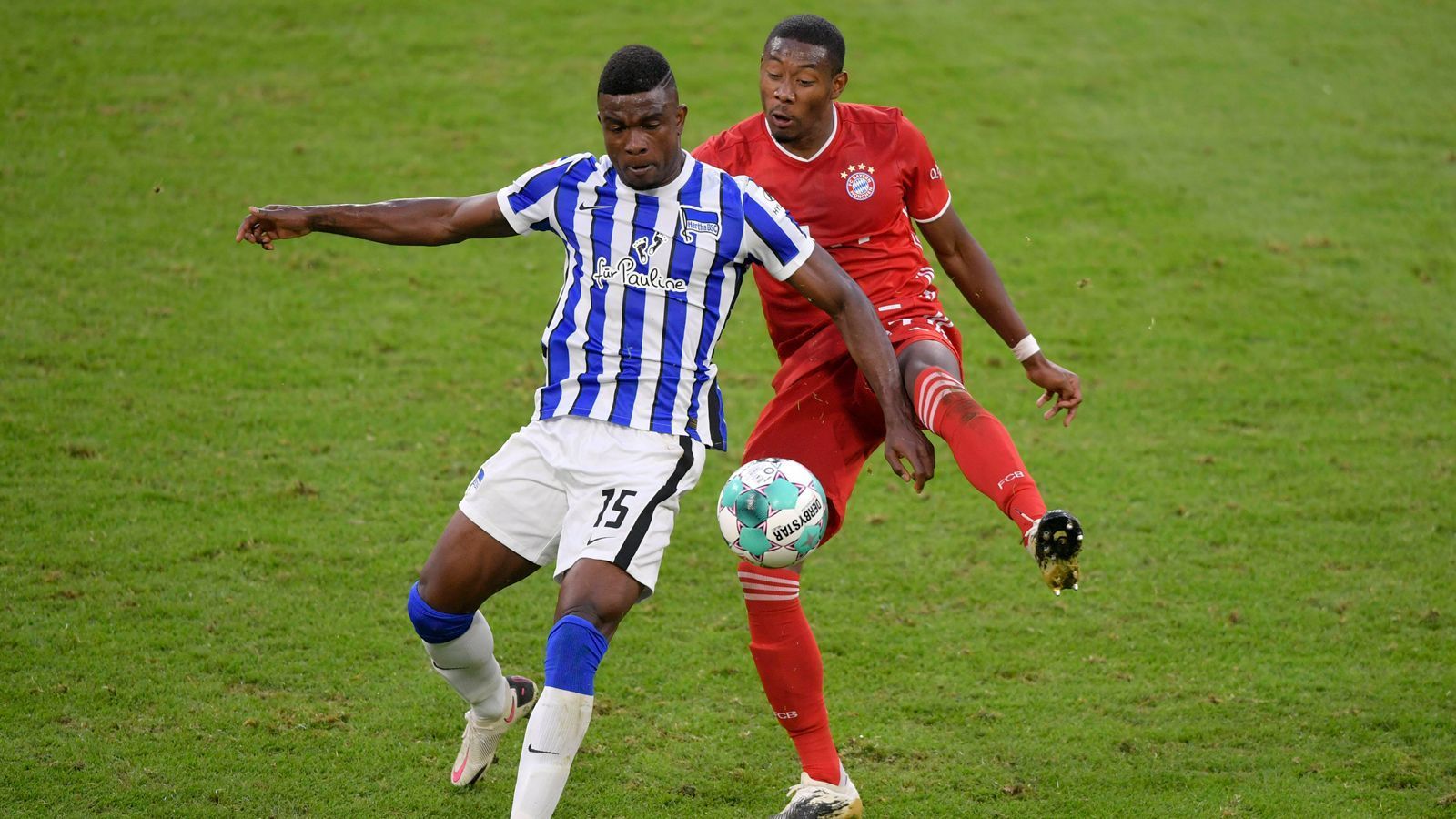 
                <strong>David Alaba</strong><br>
                Neben Boateng in der Innenverteidigung defensiv die meiste Zeit zuverlässig, er schaltet sich auch oft mit guten Pässen und Ideen in den Spielaufbau ein. ran.de-Note: 3
              