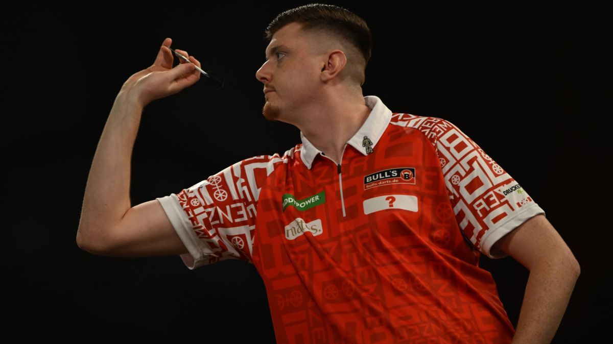 RECORD DATE NOT STATED 19th December 2024, Alexandra Palace, London, England; 2024 25 PDC Paddy Power World Darts Championships Day 5; Scott Williams versus Niko Springer in their first round match...