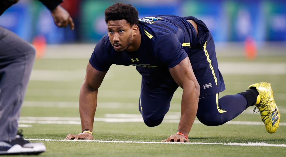 
                <strong>No. 1 Pick: Myles Garrett</strong><br>
                Defensive End - Cleveland Browns
              