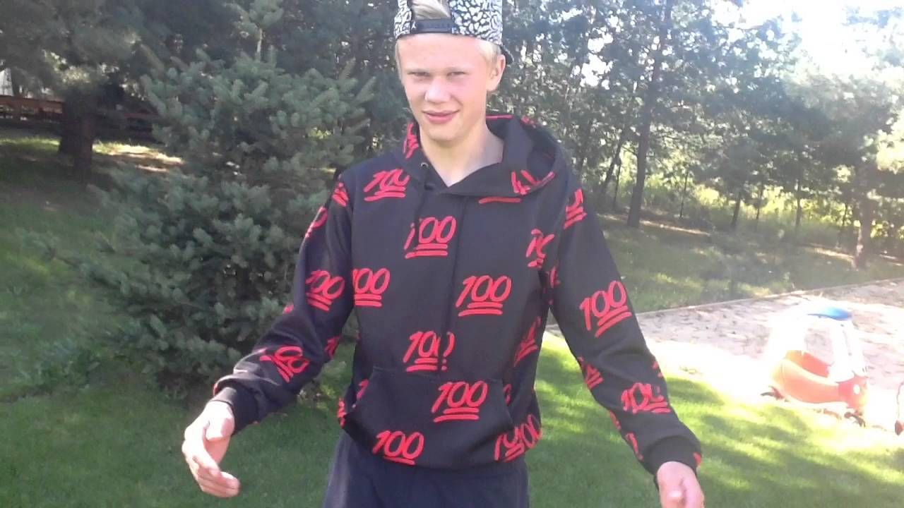 <strong>Erling Haaland (Rapper und Bauer)</strong><br>Ob Bauer, Schweißer oder Rapper – Erling Haaland war als Kind in Sachen Traumberuf breit aufgestellt. <a href="https://www.youtube.com/watch?v=oYJWkDFzEXA">2016 ging der Song "Kygo Jo" von Haalands Jugend-Rap-Gruppe Flow Kingz viral.</a> Anders als seine Ballkünste sind die Rapskills des Mittelstürmers eher etwas für die Kreisliga.