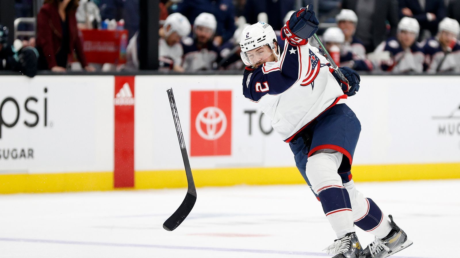 
                <strong>Columbus Blue Jackets</strong><br>
                &#x2022; Bilanz in der Regular Season: 25-48-9<br>&#x2022; Chance auf den Nummer-eins-Pick: <strong>13,5 %</strong><br>
              