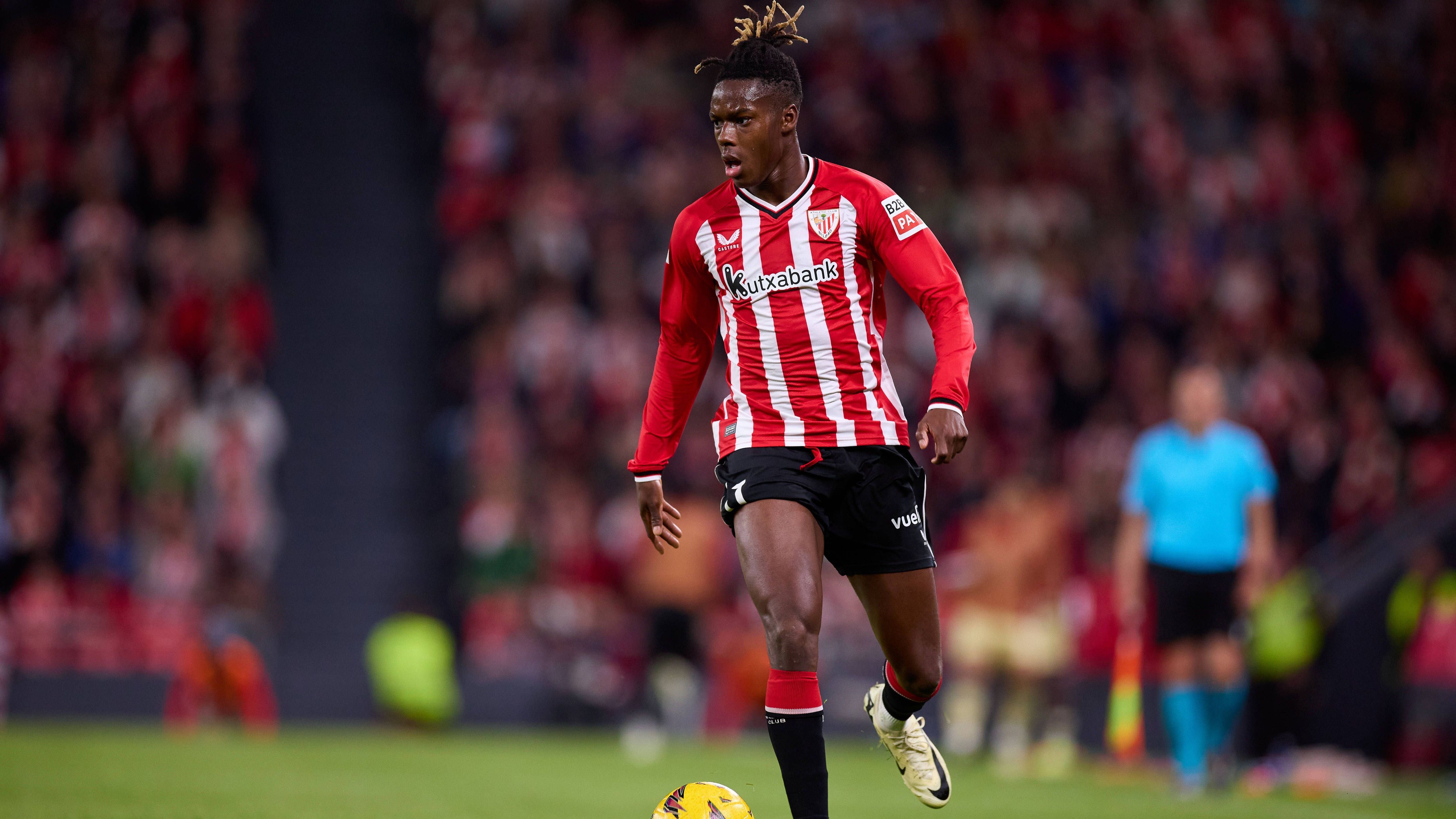 <strong>Nico Williams (Athletic Bilbao)</strong><br>... die in diesem Sommer gezogen werden kann. Sein Marktwert liegt aktuell bei 70 Millionen. Dem Bericht zufolge ist der 22 Jahre alte Nationalspieler bei den Real-Bossen vor allem aufgrund seiner explosiven Spielweise beliebt. Dazu kommt seine Präsenz in den Medien und seine sportliche wie kommerzielle Ausstrahlung. Allerdings: in der laufenden Saison kam er in 28 Ligaspielen nur auf jeweils fünf Tore und Assists.