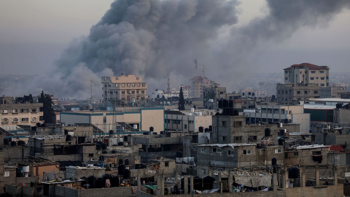 Die israelische Armee hat ihr Bombardement von Zielen im Gazastreifen am Sonntag fortgesetzt.