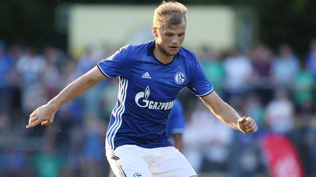 
                <strong>Johannes Geis</strong><br>
                Heidels Königsverkauf zu Mainzer Zeiten: Johannes Geis kam 2013 für 900.000 Euro von der SpVgg Greuther Fürth und ging 2015 für zwölf Millionen Euro zum FC Schalke.
              
