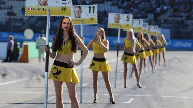 
                <strong>So sexy sind die Grid Girls in der DTM</strong><br>
                Klare Ansage: "Grid Girls gehören zum Motorsport und sind Teil der DTM-Tradition. Das haben nicht nur die Reaktionen unserer Fans in den sozialen Netzwerken deutlich gezeigt."
              