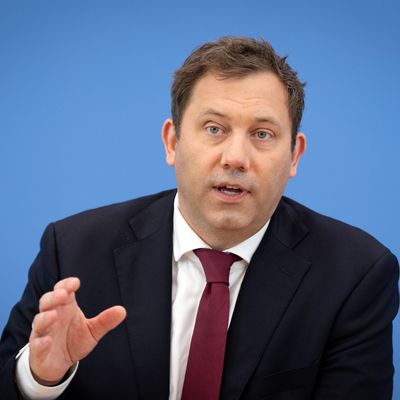 Pressekonferenz Bundesfinanzminister Klingbeil