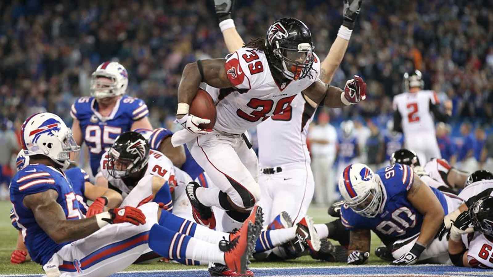 <strong>2013 in Toronto: Buffalo Bills vs. Atlanta Falcons</strong><br>
                Das bis dato letzte Spiel der Buffalo Bills in Toronto hätte enger nicht enden können. Erst in der Overtime setzten sich die Atlanta Falcons mit 34:31 durch.
