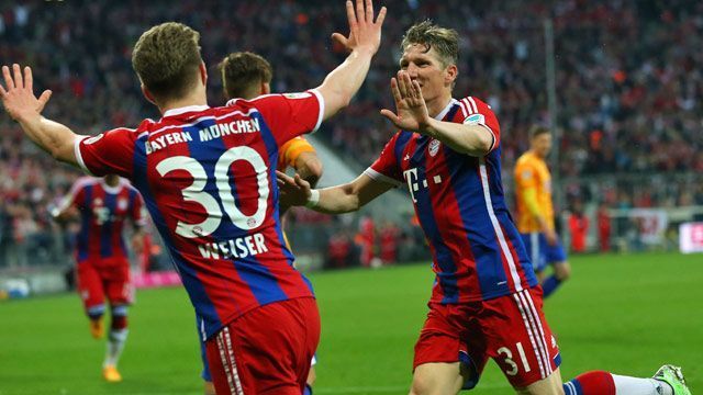 <strong>5. FC Bayern 2014/2015 - 30. Spieltag</strong><br>
                Weil Wolfsburg gegen Gladbach 0:1 verliert, werden die Bayern im zweiten Jahr unter Pep Guardiola auf dem Sofa Meister - und das schon am 30. Spieltag. Aber es geht immer noch schneller.