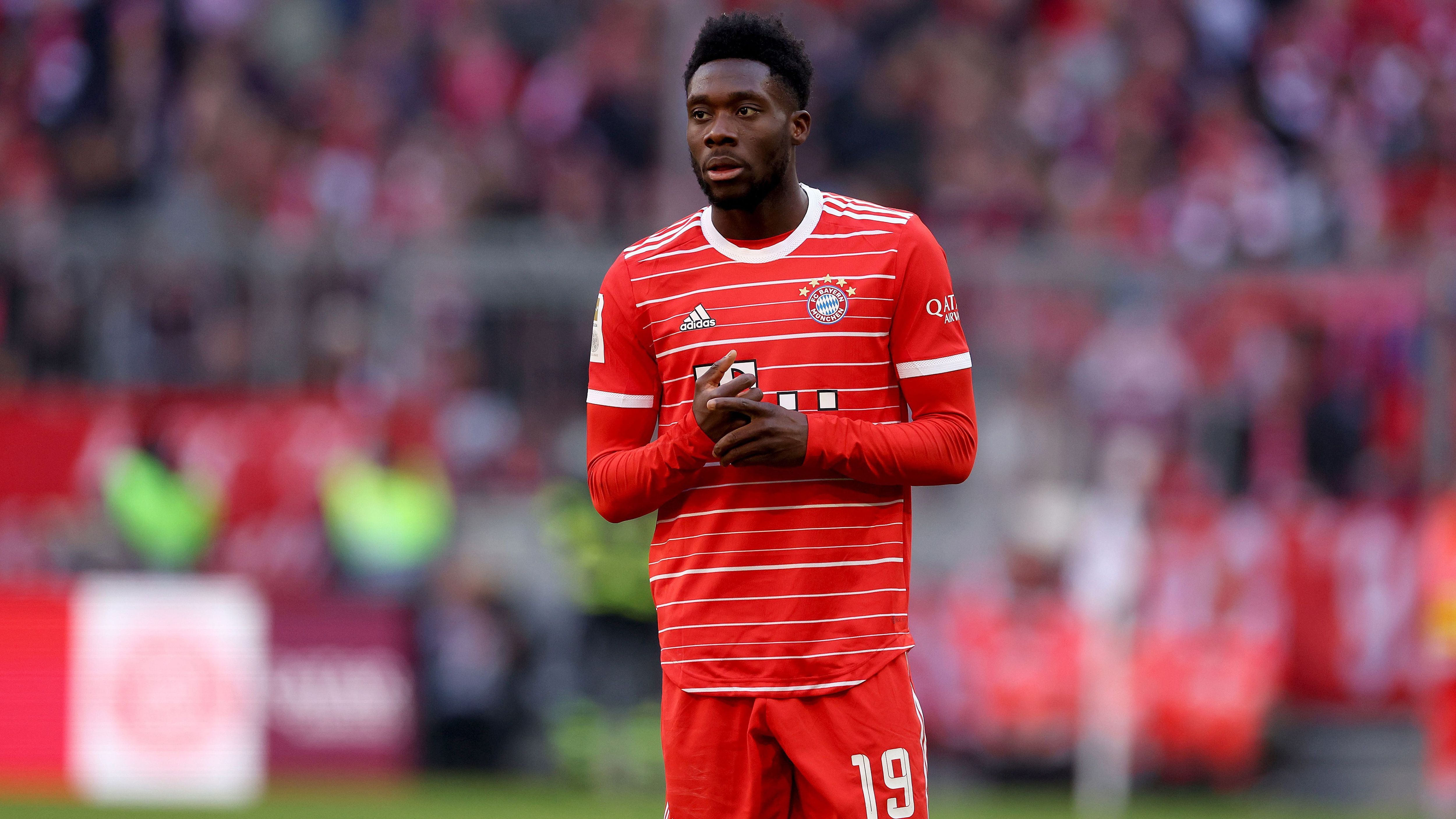 
                <strong>Gewinner: Alphonso Davies</strong><br>
                Der Kanadier passt perfekt ins Spiel von Tuchel - warum? Weil der Ex-Chelsea-Trainer auf offensivstarke Außenverteidiger baut. Das ist ein klarer Vorteil für Davies und passt hervorragend. Zudem kann Tuchel seinem neuen Schützling vielleicht auch die zahlreicher werdenden Ablenkungen außerhalb des Platzes ausreden.
              