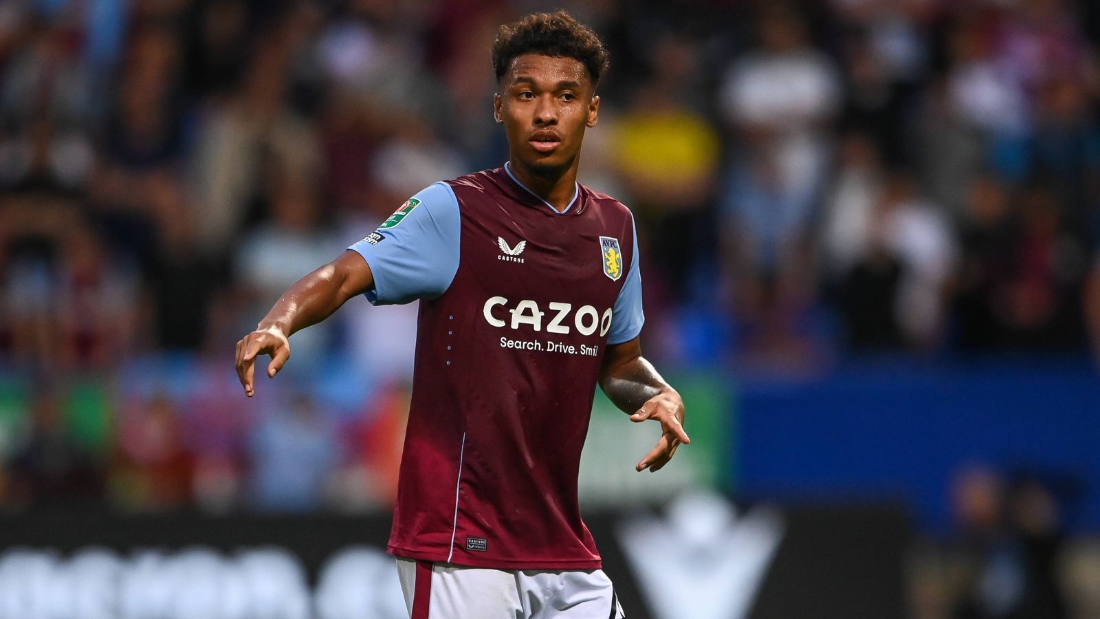 
                <strong>Boubacar Kamara (Aston Villa/Frankreich, 3 A-Länderspiele)</strong><br>
                Frankreichs Mittelfeld-Probleme verdichten sich: Auch Aston Villas Boubacar Kamara wird für die WM definitiv ausfallen. Das bestätigte Villa-Trainer Steven Gerrard: "Bouba wird leider bis nach der WM ausfallen, es ist ein schwerer Schlag." Der 22-Jährige musste Mitte September wegen einer Knieverletzung im Premier-League-Spiel gegen Southampton ausgewechselt werden. Besonders bitter für den Mittelfeldspieler: Nationaltrainer Didier Deschamps hatte ihn nach einer Verletzung von Adrien Rabiot für die vergangene Länderspielpause schon nominiert, doch der Franzose musste verletzt passen. Es wäre wohl seine große Chance auf ein WM-Ticket gewesen.
              