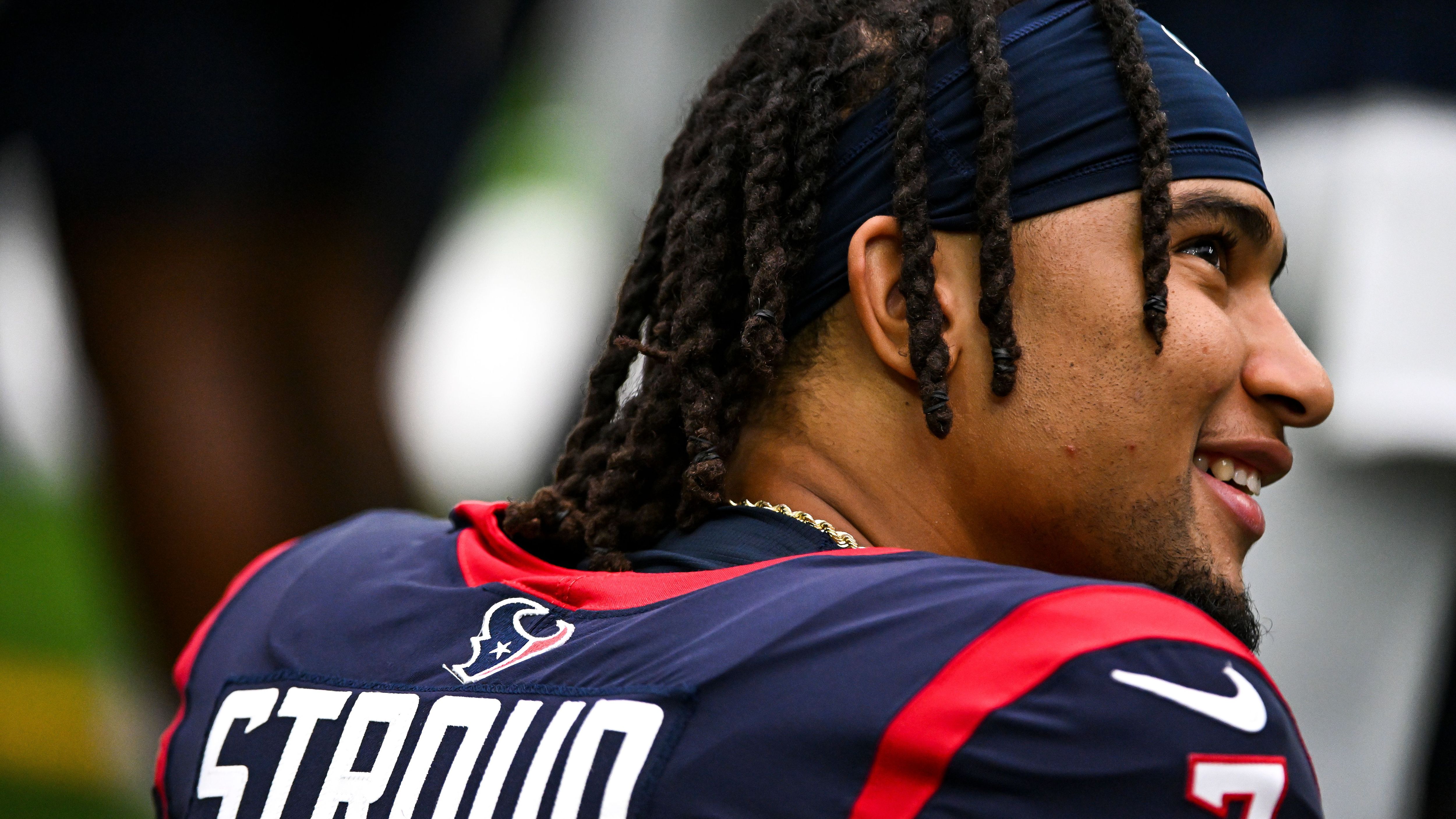 <strong>C.J. Stroud (Houston Texans)</strong><br>Der neue Quarterback für die Houston Texans ist der Rookie und zweite Pick des diesjährigen Draftes. Auch er konnte im College mit der Ohio State starke Leistungen zeigen und soll dies nun in die NFL transferieren.