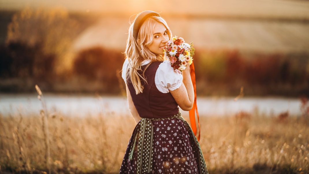 Gibt es eine schönere Date-Kulisse als das Oktoberfest? Verschenke dein (Lebkuchen-)Herz!