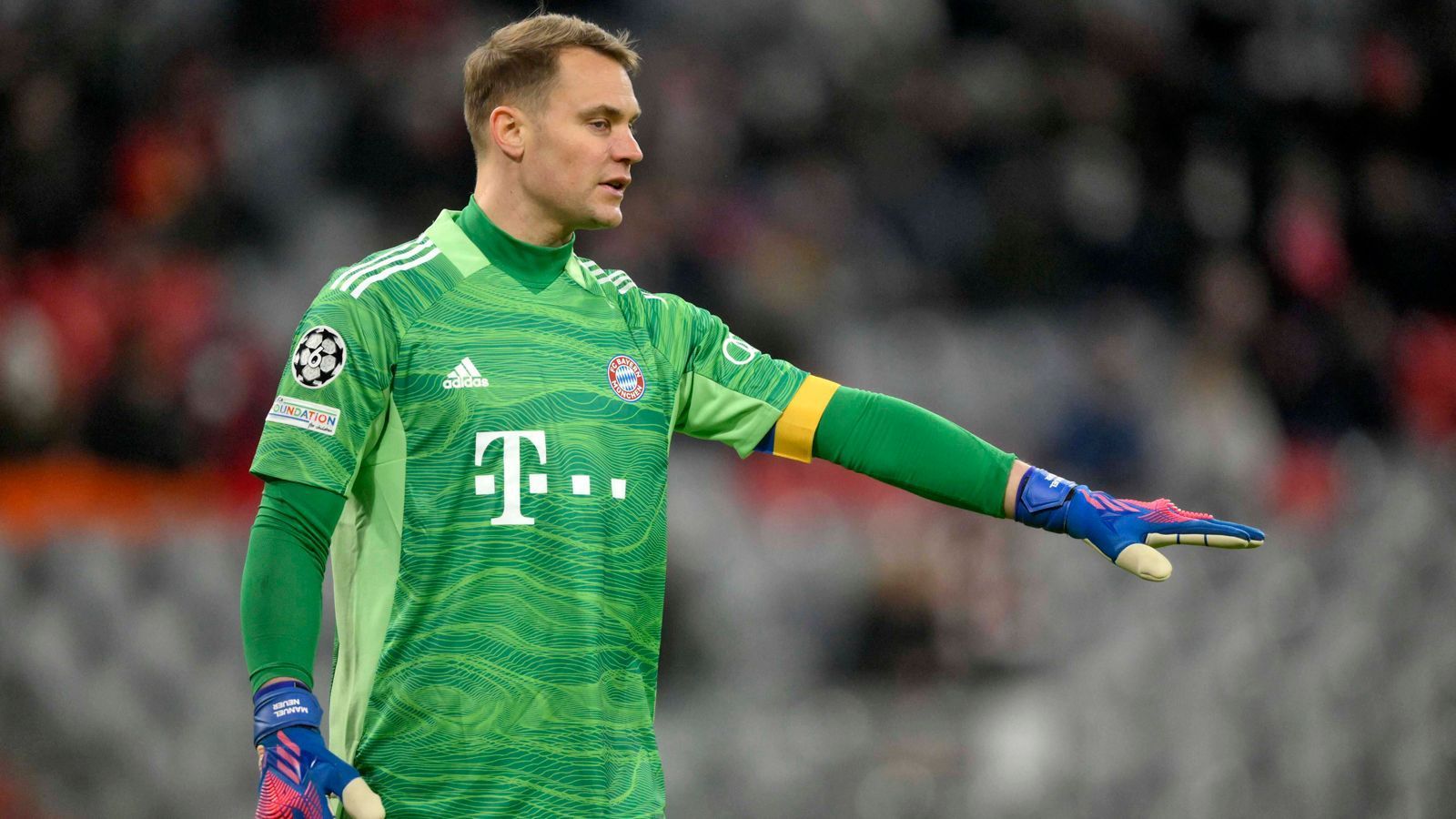 
                <strong>Manuel Neuer</strong><br>
                Hat einen erstaunlich ruhigen Abend. Genau das richtige Maß nach seiner Knie-OP und der darauffolgenden Pause. Zeigt nach 55 Minuten auch einen seiner typischen Ausflüge. Beim Gegentreffer ohne Chance. Der Keeper ist offenbar wieder voll da. ran-Note: 2
              