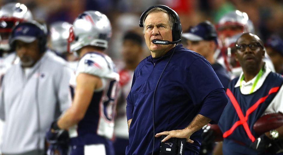 
                <strong>Bill Belichick</strong><br>
                Die Free Agency steht vor der Tür. Bill Belichick und alle anderen Head Coaches versuchen sich wie in jedem Jahr die besten Spieler zu sichern. Doch welcher NFL-Akteur ist sein Geld wert? Wer könnte ein richtiges Schnäppchen werden? Wir zeigen euch sieben NFL-Spieler, die vergleichsweise günstig zu haben sind.
              