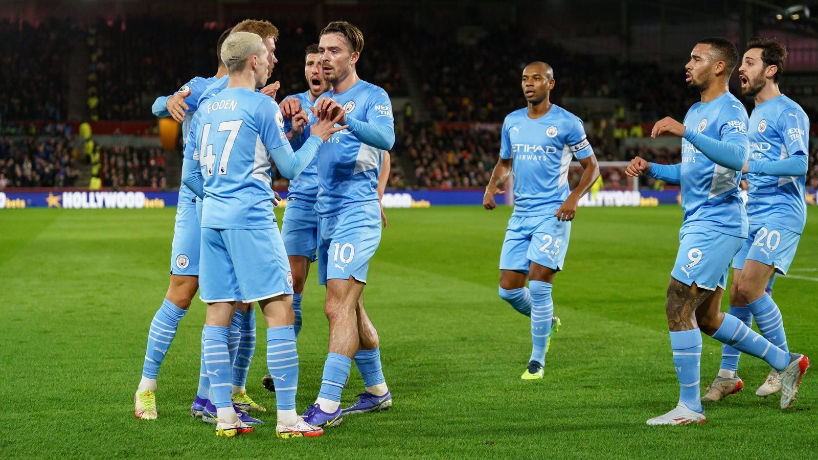 
                <strong>10. Platz: Manchester City</strong><br>
                Verkaufte Trikots: 1,087 Millionen
              