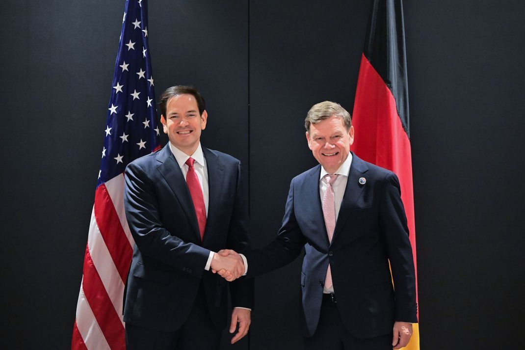 Treffen der Außenminister: Marco Rubio (links) trifft auf seinen deutschen Amtskollegen Johann Wadephul.