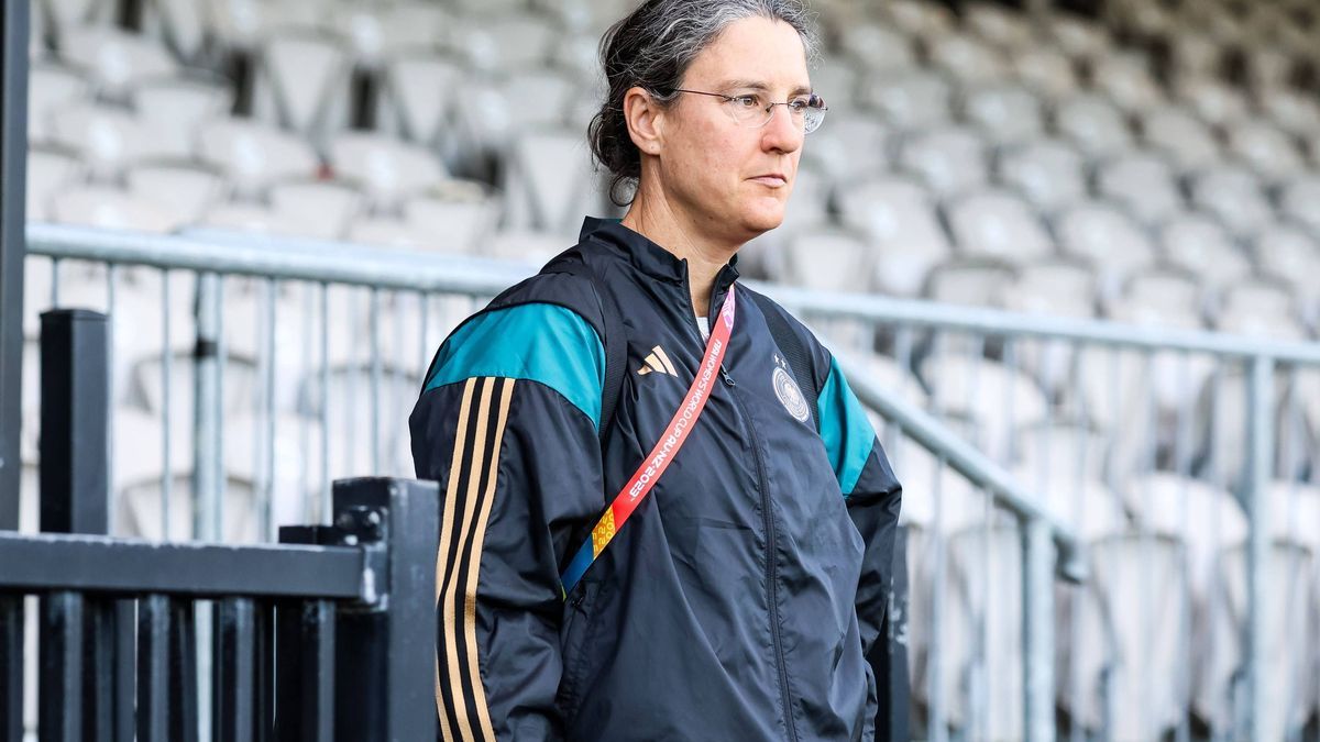 FIFA Frauen-Weltmeisterschaft 2023: Abschlusstraining Deutschland vor dem Spiel gegen Kolumbien; 29.07.2023 Birgit Prinz (Sportpsychologin DFB Frauen) FIFA Frauen-Weltmeisterschaft 2023: Abschlusst...