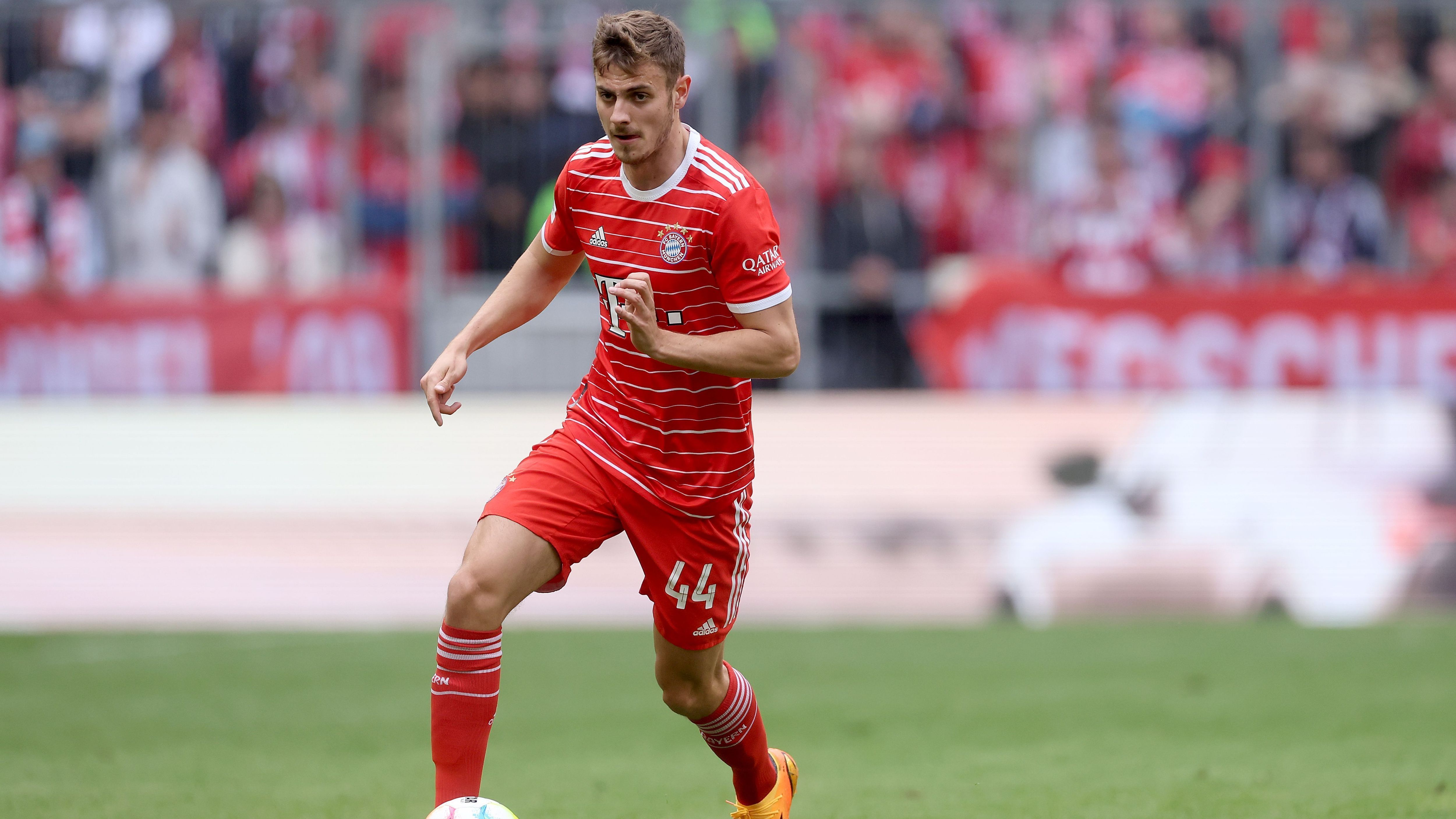 FC Bayern München - Mögliche Abgänge: Bayern und Inter über Pavard-Wechsel einig