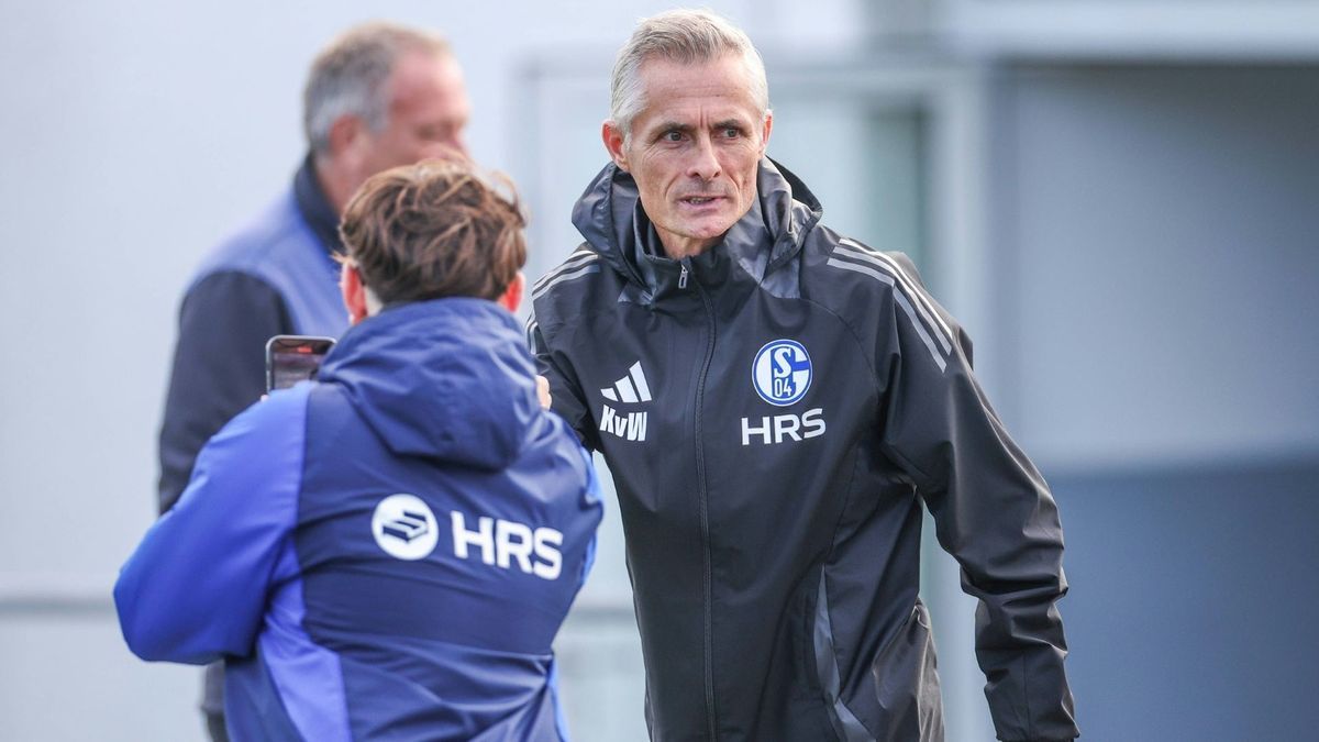 Erstes Training auf Schalke: Kees van Wonderen