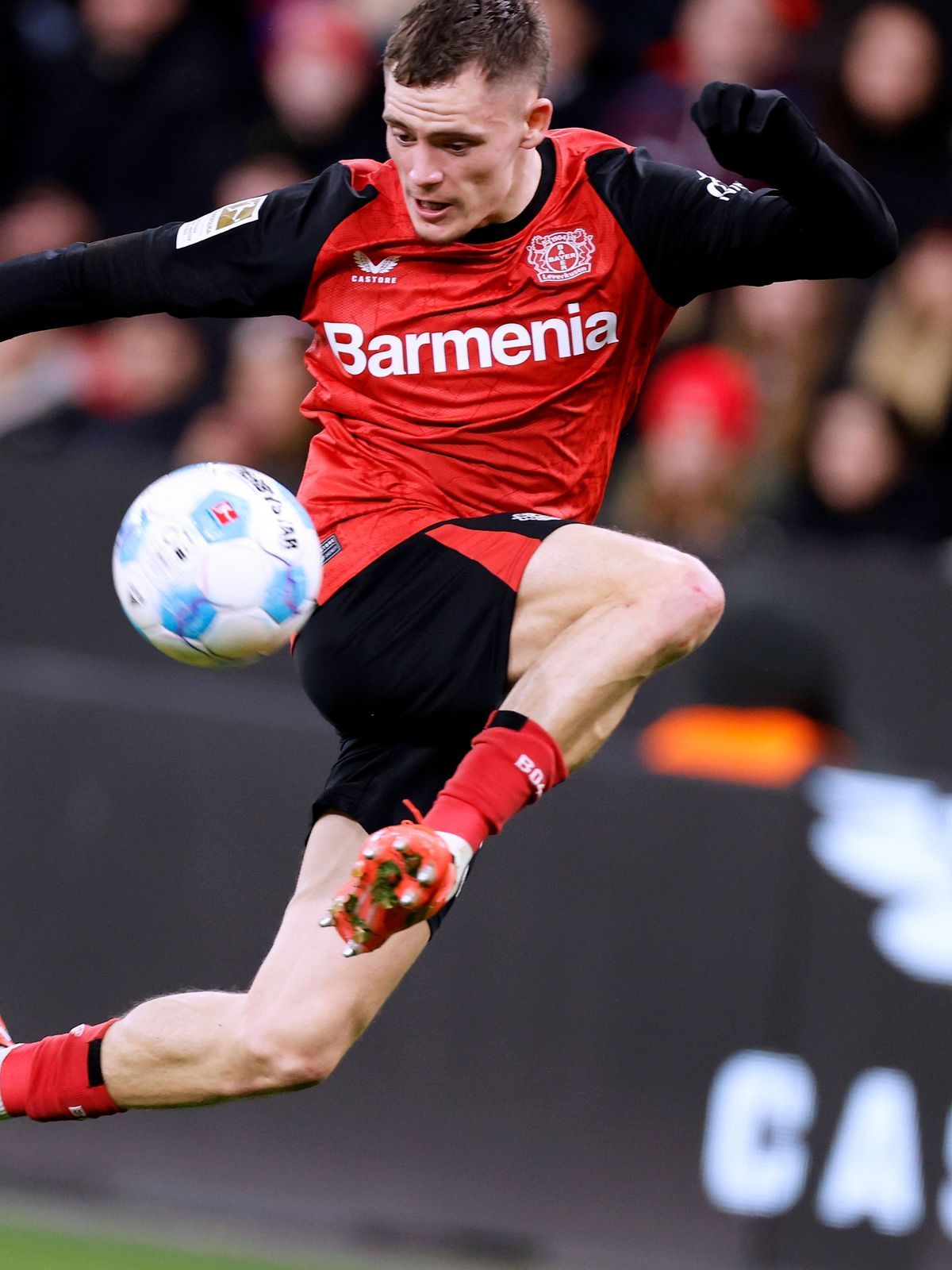 WIRTZ Florian Team Bayer 04 Leverkusen DFL Fussball Bundesliga Saison 2024 - 2025 BL Spiel Bayer 04 Leverkusen - SC Freiburg 5 : 1 am 21.12. 2024 in Leverkusen DFL REGULATIONS PROHIBIT ANY USE OF P...