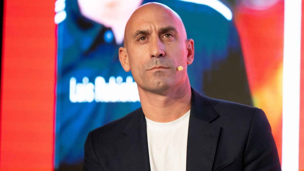 Luis Rubiales stellt in Madrid sein Buch vor