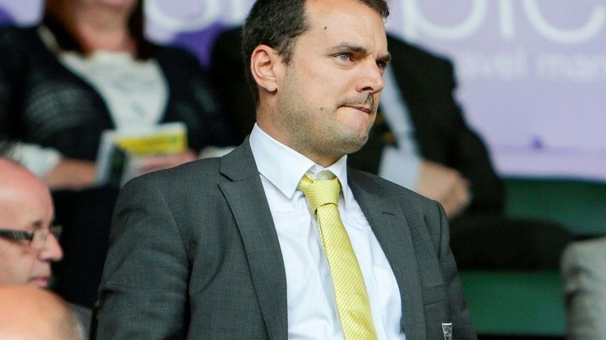 Sportdirektor Stuart Webber gab den Farbwechsel bekannt