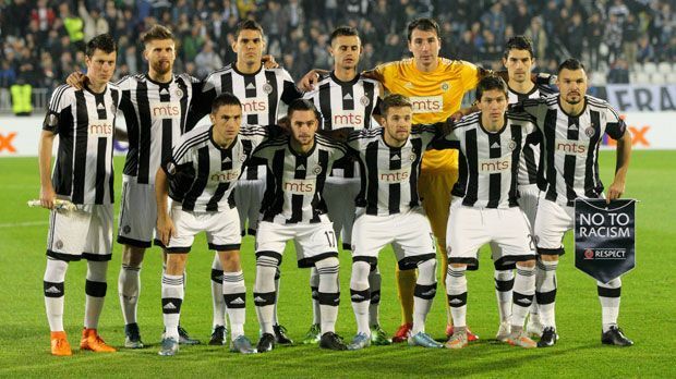 
                <strong>Partizan Belgrad</strong><br>
                Platz 1: Partizan Belgrad. In Europas Klubs spielen derzeit 78 Profis, die bei Partizan ausgebildet wurden. 13 von ihnen sind dem Verein immer noch treu. 
              