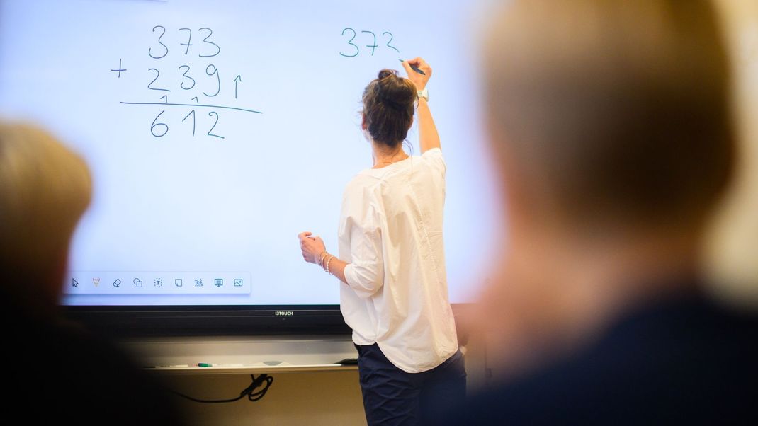 In Bayern wurde die Debatte um das Sitzenbleiben in der Schule erneut eröffnet.