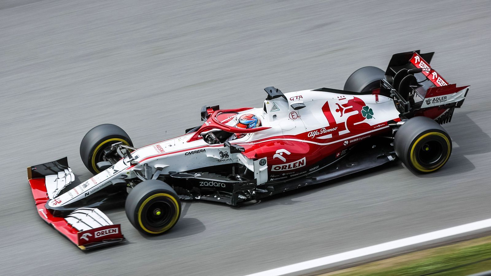 
                <strong>Alfa Romeo C41</strong><br>
                Alfa Romeo tritt wie gehabt mit Kimi Räikkönen und Antonio Giovinazzi an, das Auto ist wie gehabt zum Großteil in den Farben Rot und Weiß gehalten, was auch an Sponsor Orlen, einem Mineralölkonzern, liegt.
              