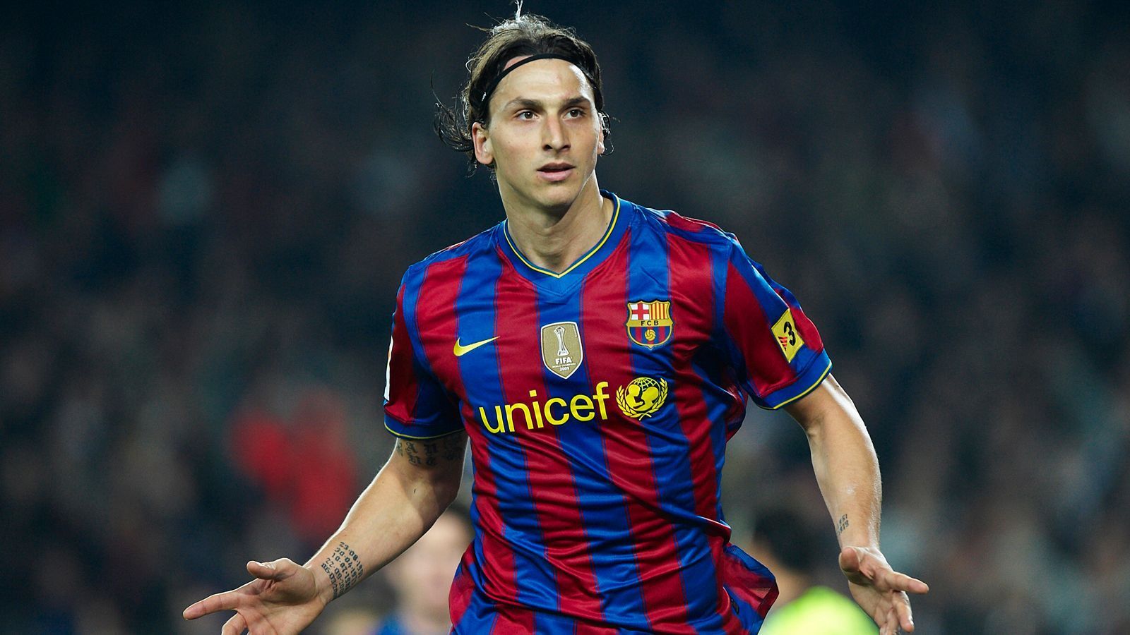 
                <strong>Zlatan Ibrahimovic (FC Barcelona)</strong><br>
                Traf in fünf Spielen in Folge nach dem Saisonbeginn 2005/06
              