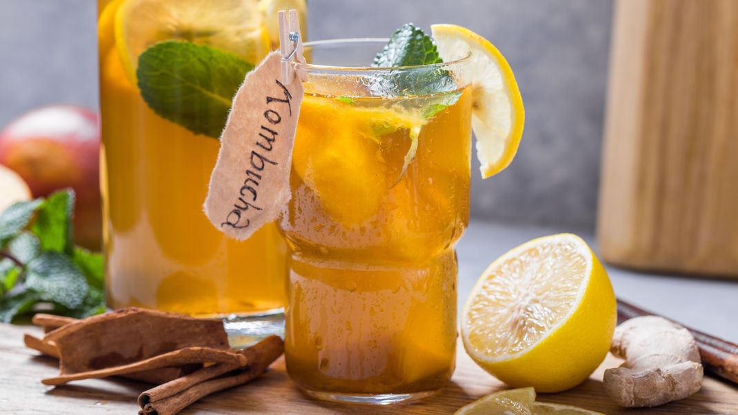 Kombucha Fizz - das erfrischende Sommergetränk erobert die Bars im Sturm!