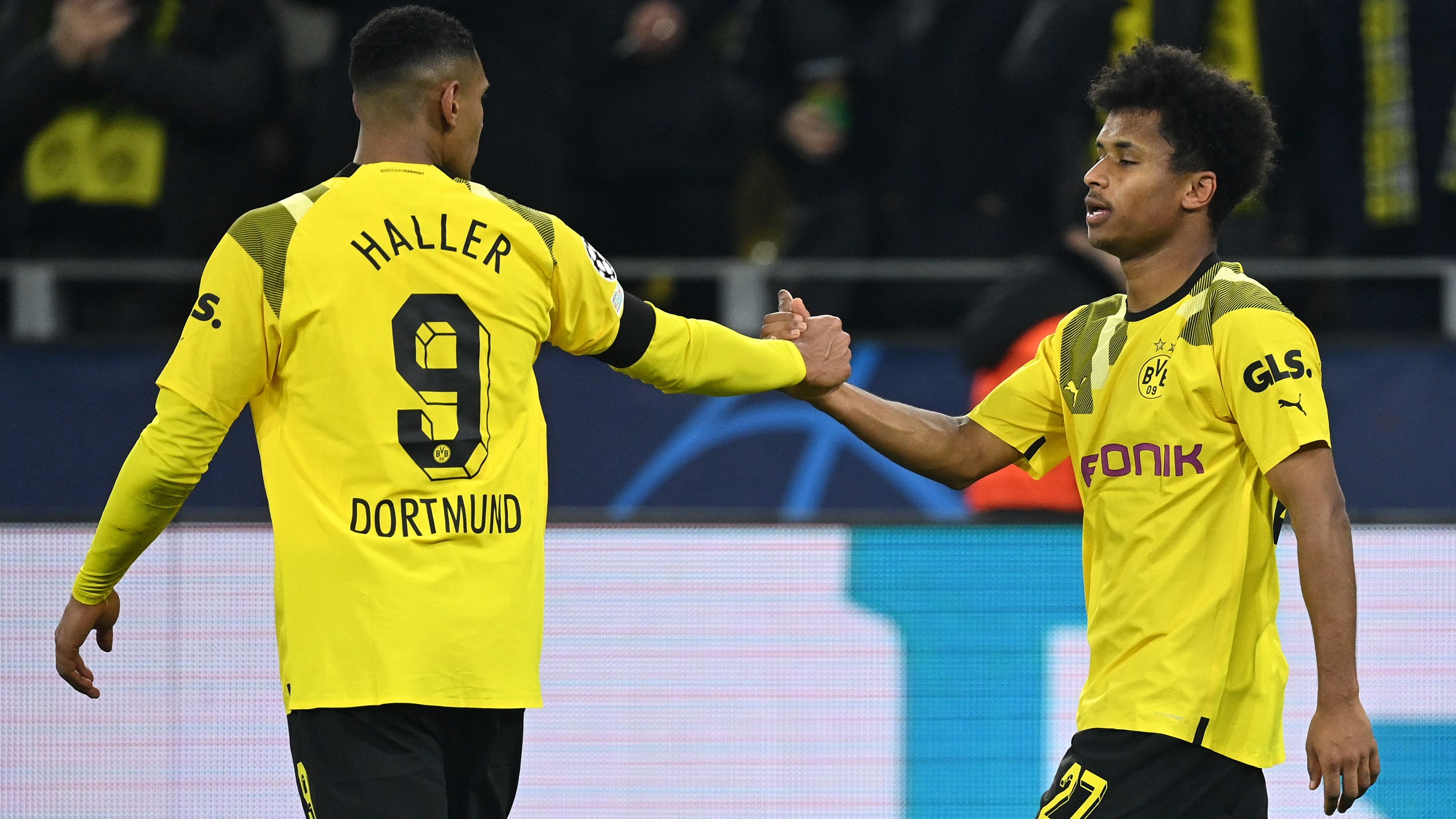 <strong>Verlierer: Sebastien Haller und Karim Adeyemi</strong><br>Eigentlich ist Sebastien Haller schon allein wegen seiner überstandenen Krebs-Erkrankung ein Gewinner. Nach seiner starken Rückrunde in der vergangenen Saison spielt der Ivorer 23/24 aber kaum eine Rolle. Auch Karim Adeyemi sucht seine Top-Form und sorgte zuletzt nur wegen seiner Beziehung zu Rapperin Loredana für Schlagzeilen.