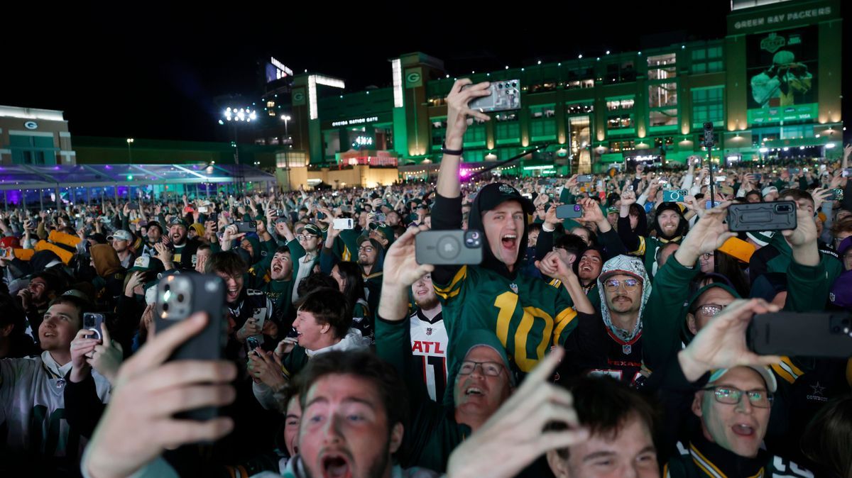 2025 NFL Draft - Round 1