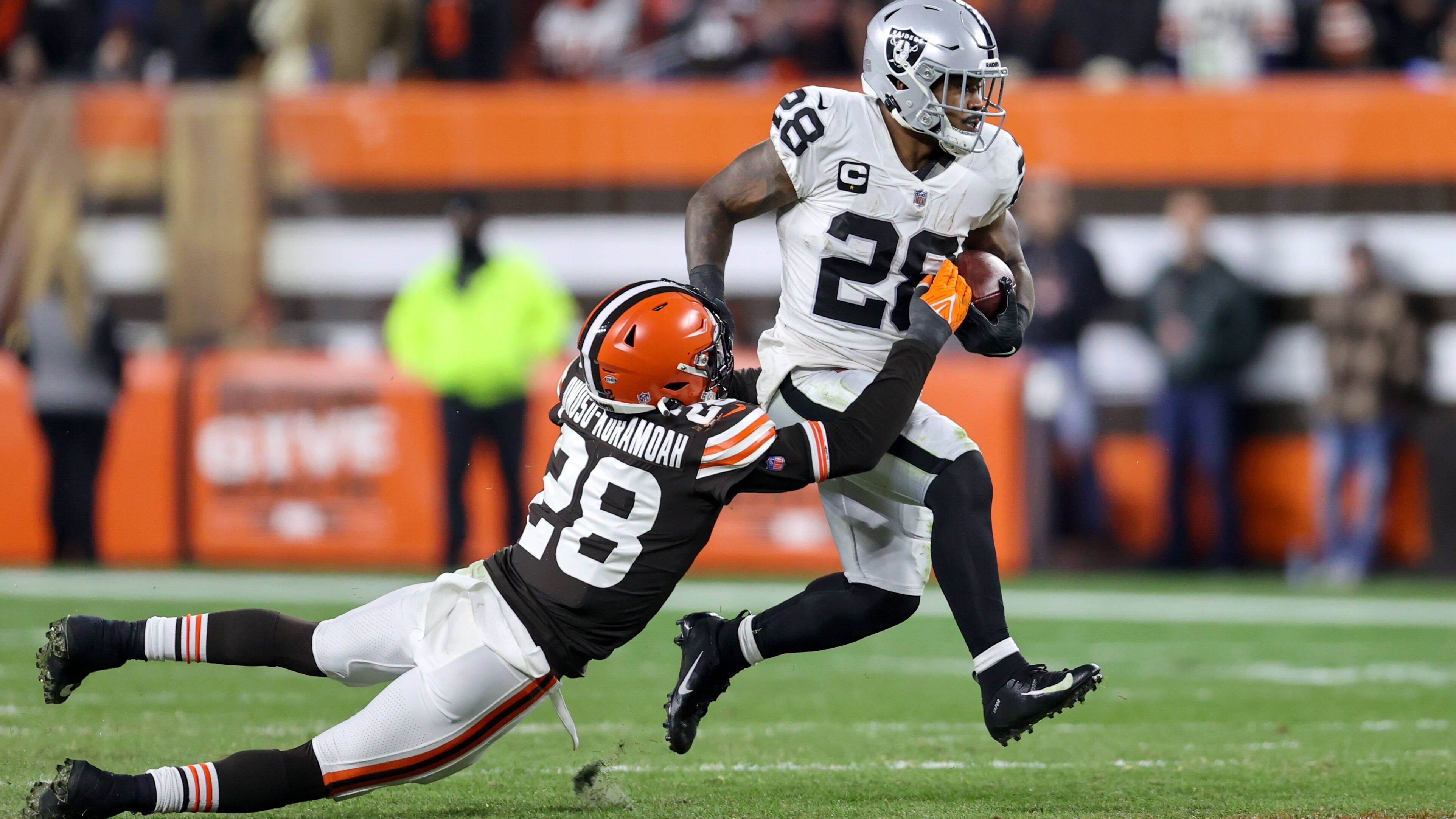 <strong>Platz 9: Las Vegas Raiders vs. Cleveland Browns (29. September 2024) - $389</strong><br>Insgesamt drei Heimspiele der Raiders finden sich preislich in den Top 10 wieder. Das Match gegen die Cleveland Browns ist mit im Schnitt knapp unter 400 Dollar davon noch das günstigste.